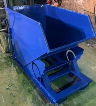 Контейнер саморазгружающийся самоопрокидывающийся КСО–3