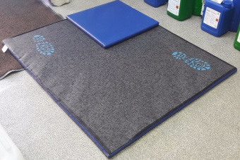 Дезинфецирующий коврик для дезинфекции обуви дезбарьер 65х100х3