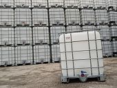 Пластиковая ёмкость еврокуб 1000 литров 100 на 120 с ндс